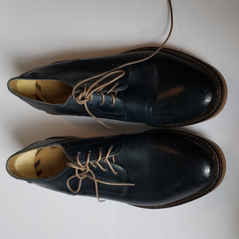 Base London men's blue Oxford shoes, size 43